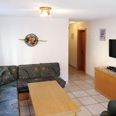 Apartament Venetz-4 By Interhome Saas-Fee